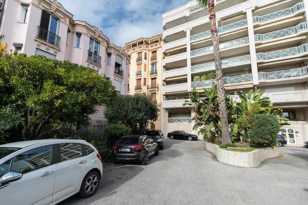 Promenade Des Anglais . Nice Exterior photo