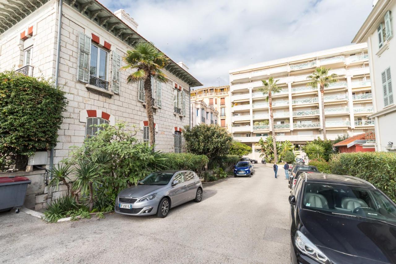 Promenade Des Anglais . Nice Exterior photo